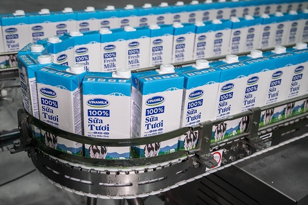 Vinamilk 3 năm liền đứng đầu danh sách 40 thương hiệu công ty giá trị nhất Việt Nam Vinamilk 3 nam lien dung dau danh sach 40 thuong hieu cong ty gia tri nhat Viet Nam