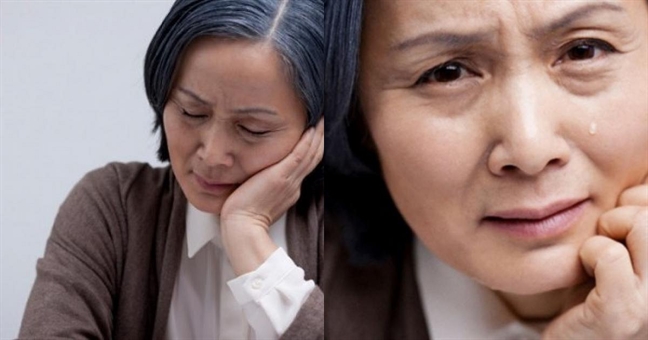 Nỗi khổ người đứng giữa Noi kho nguoi dung giua