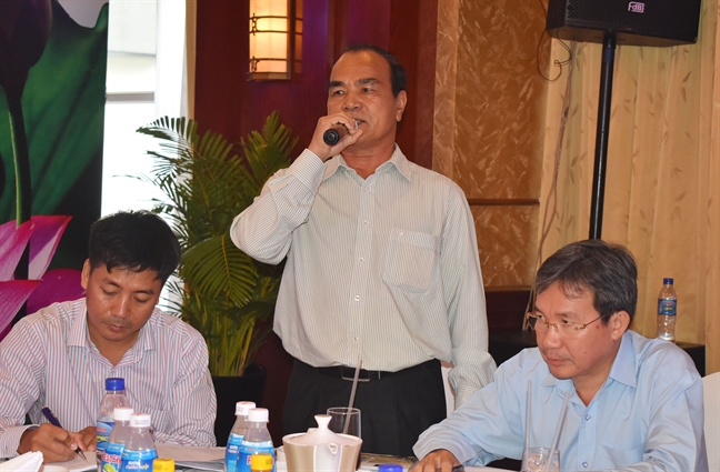 Doanh nghiệp đóng góp lớn cho TP.HCM nhưng vẫn bị 'hành' thủ tục Doanh nghiep dong gop lon cho TP.HCM nhung van bi 'hanh' thu tuc