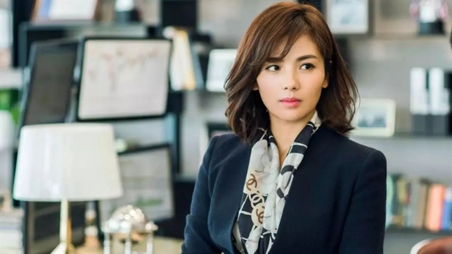 Tàn thanh xuân chờ xuất cảnh theo chồng Tan thanh xuan cho xuat canh theo chong