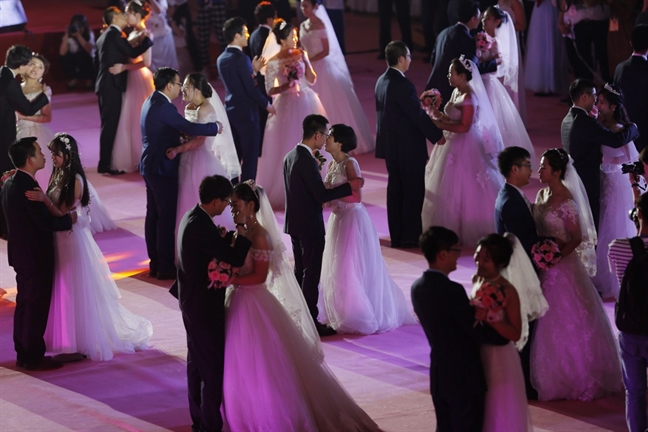Được ‘mở cửa’ để sinh thêm con, nhưng người Trung Quốc lại ngại đẻ Duoc ‘mo cua’ de sinh them con, nhung nguoi Trung Quoc lai ngai de