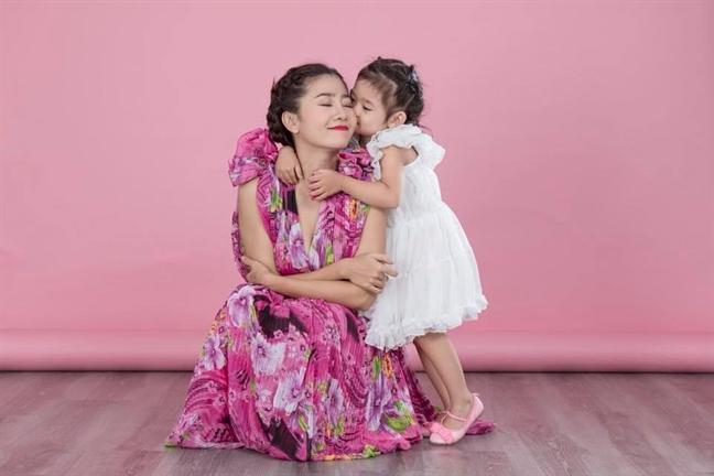 Diễn viên Mai Phương bị ung thư phổi giai đoạn cuối Dien vien Mai Phuong bi ung thu phoi giai doan cuoi