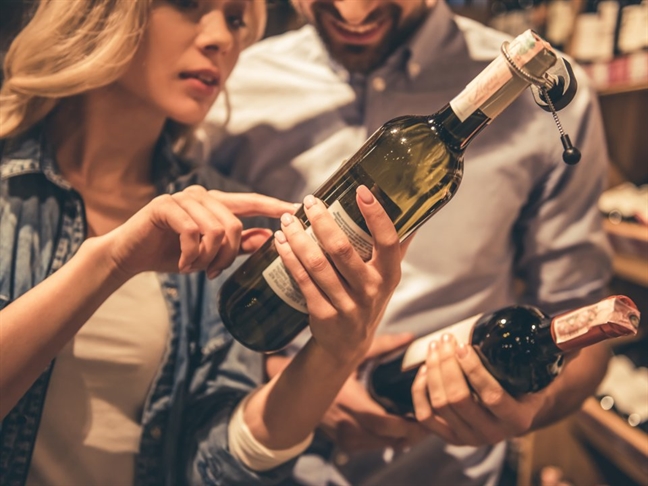 Chuyên gia tiết lộ cách chọn rượu vang ngon chỉ cần đọc tem nhãn Chuyen gia tiet lo cach chon ruou vang ngon chi can doc tem nhan