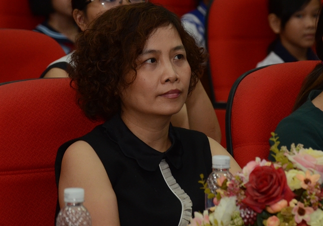 Học bổng 'Nữ sinh hiếu học, vượt khó' lần thứ 28: Mạch ngầm khát vọng Hoc bong 'Nu sinh hieu hoc, vuot kho' lan thu 28: Mach ngam khat vong