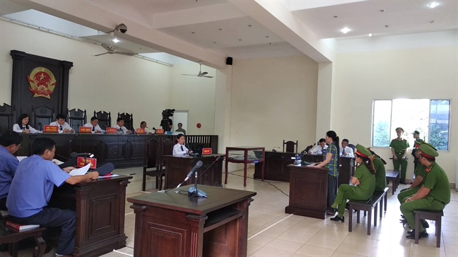 Lạnh người với lời khai của người vợ phân xác chồng ở Bình Dương Lanh nguoi voi loi khai cua nguoi vo phan xac chong o Binh Duong