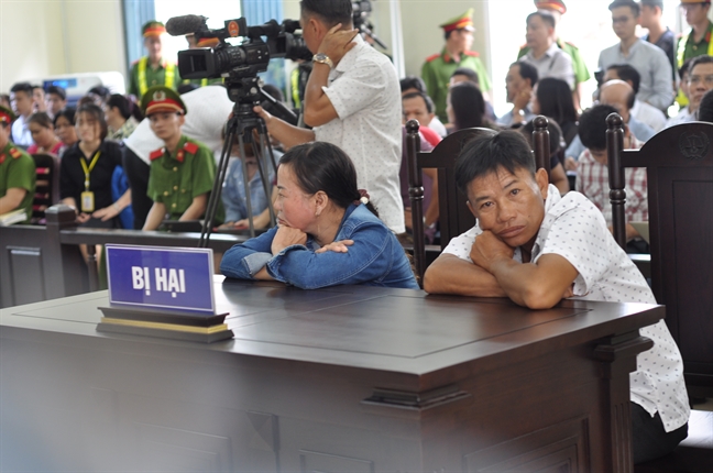 Lạnh người với lời khai của người vợ phân xác chồng ở Bình Dương Lanh nguoi voi loi khai cua nguoi vo phan xac chong o Binh Duong