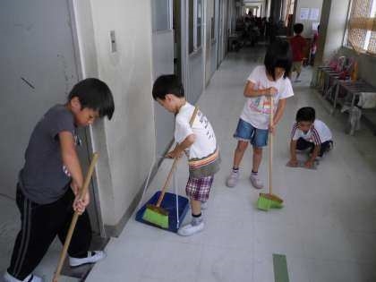 Sắc màu tươi mới của mùa tựu trường trên thế giới Sac mau tuoi moi cua mua tuu truong tren the gioi