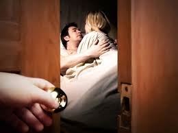 Vợ sinh con, chồng sinh tật Vo sinh con, chong sinh tat