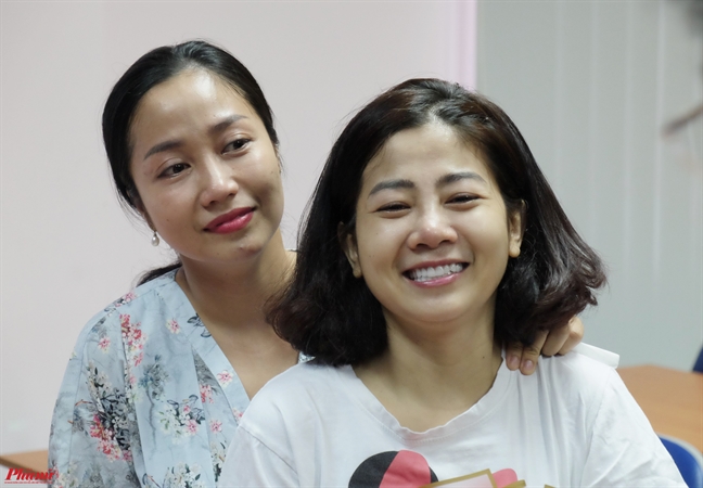 Diễn viên Mai Phương được xuất viện Dien vien Mai Phuong duoc xuat vien