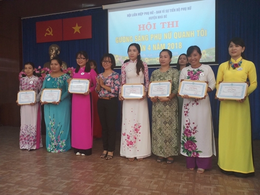 Huyện Nhà Bè: Hội thi 'Gương sáng phụ nữ quanh tôi' Huyen Nha Be: Hoi thi 'Guong sang phu nu quanh toi'