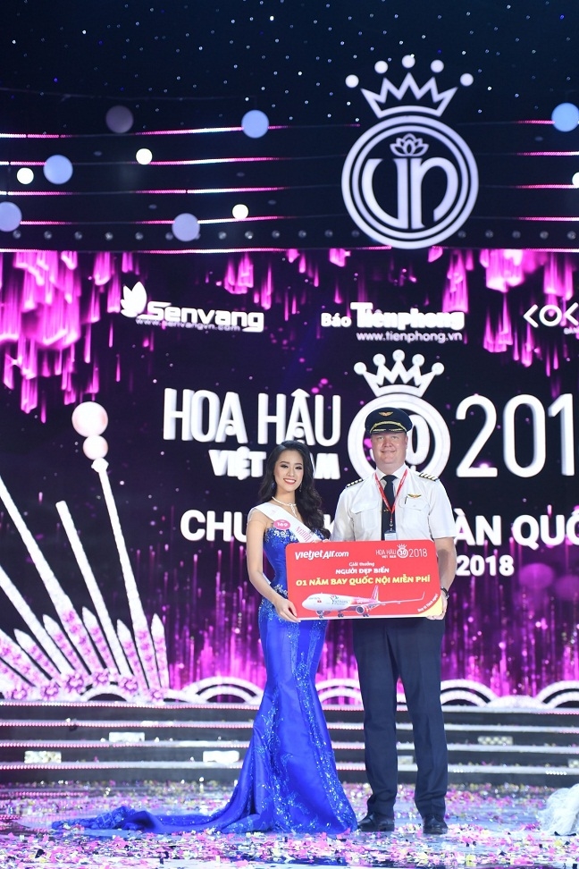 Vietjet và tân hoa hậu Việt Nam 2018 Trần Tiểu Vy trên hành trình đến ngôi hoa hậu Vietjet va tan hoa hau Viet Nam 2018 Tran Tieu Vy tren hanh trinh den ngoi hoa hau