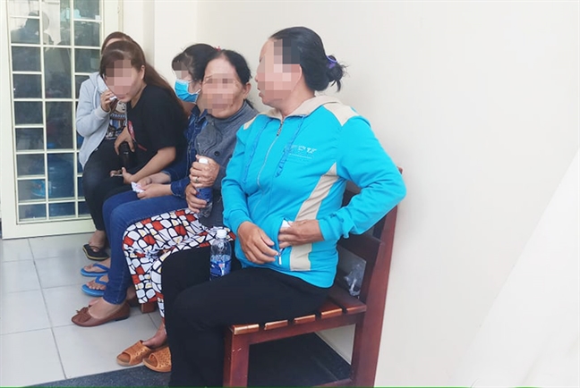 Hàng chục người dính bẫy lừa xuất khẩu lao động Hang chuc nguoi dinh bay lua xuat khau lao dong