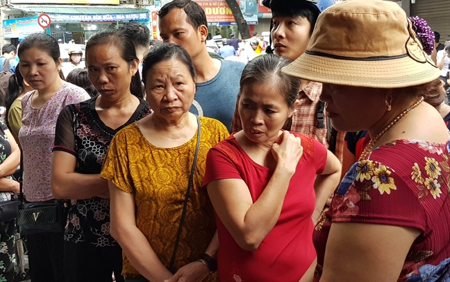Người nghèo vay tiền đi chữa bệnh, hỏa hoạn đốt không còn đồng nào Nguoi ngheo vay tien di chua benh, hoa hoan dot khong con dong nao