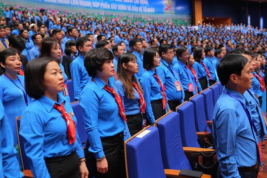 Tổng Bí thư Nguyễn Phú Trọng: Tập trung các nguồn lực chăm lo cho người lao động Tong Bi thu Nguyen Phu Trong: Tap trung cac nguon luc cham lo cho nguoi lao dong