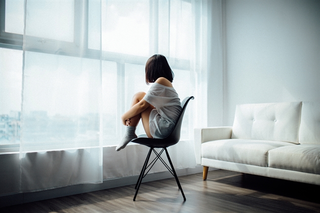 Trong đời, mình nhờ cậy ai? Trong doi, minh nho cay ai?