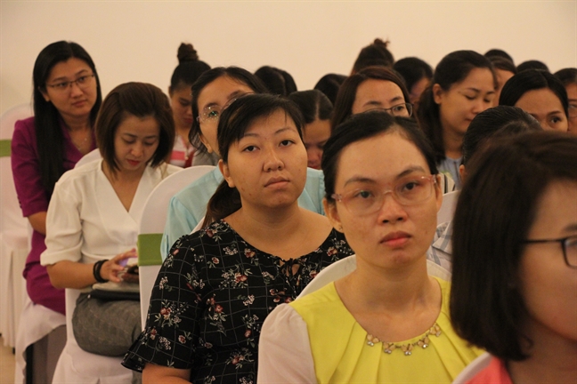 Hội bàn giải pháp phát hiện, nhân rộng gương điển hình Hoi ban giai phap phat hien, nhan rong guong dien hinh