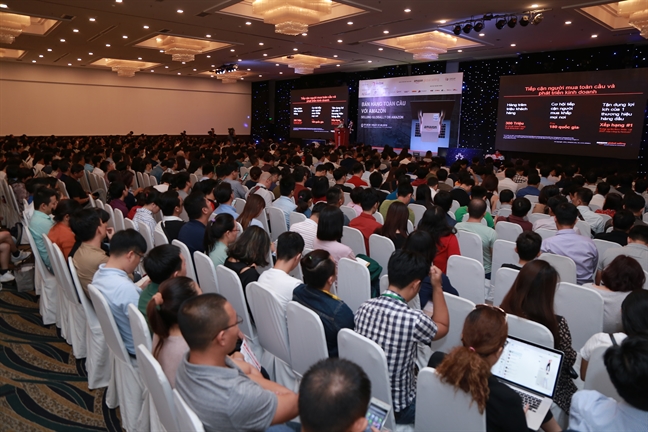 Amazon bất ngờ tháo gỡ rào cản ngôn ngữ cho người bán hàng Việt Amazon bat ngo thao go rao can ngon ngu cho nguoi ban hang Viet
