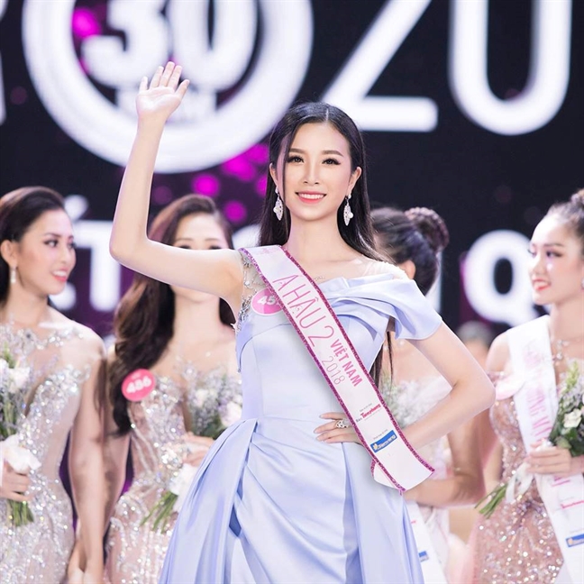 Nguyễn Thúc Thùy Tiên thay Á hậu Thúy An thi ‘Hoa hậu Quốc tế 2018’ Nguyen Thuc Thuy Tien thay A hau Thuy An thi ‘Hoa hau Quoc te 2018’