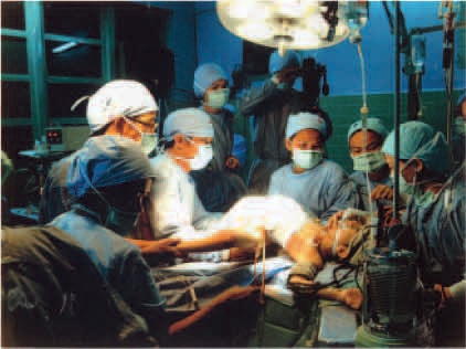 30 năm mổ tách cặp song sinh Việt - Đức: Niềm vui như mới ngày hôm qua 30 nam mo tach cap song sinh Viet - Duc: Niem vui nhu moi ngay hom qua