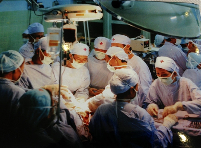 30 năm mổ tách cặp song sinh Việt - Đức: Niềm vui như mới ngày hôm qua 30 nam mo tach cap song sinh Viet - Duc: Niem vui nhu moi ngay hom qua
