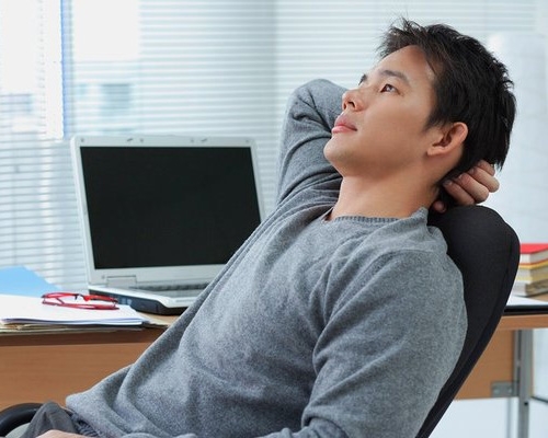 Lỗ hổng mưu sinh nuốt chửng tình yêu Lo hong muu sinh nuot chung tinh yeu