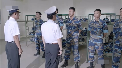 Sai sót trong ‘Hậu duệ mặt trời’ bản Việt: Đâu chỉ là sơ sót Sai sot trong ‘Hau due mat troi’ ban Viet: Dau chi la so sot