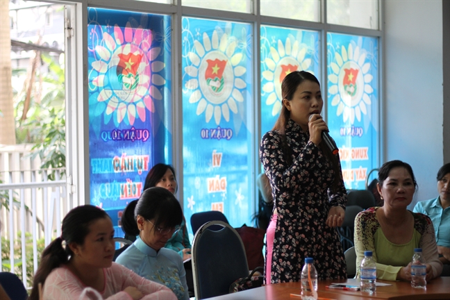 Quận 10: Bàn giải pháp nâng cao hiệu quả mô hình "Chi hội chủ động thực hiện 5 không 3 sạch" Quan 10: Ban giai phap nang cao hieu qua mo hinh