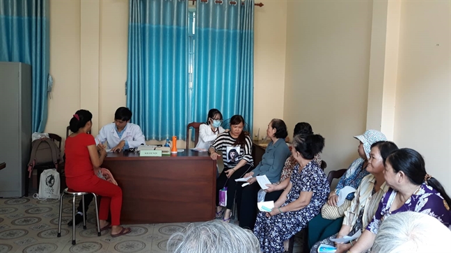 Quận Thủ Đức: Tặng 50 phần quà cho hội viên phụ nữ dân tộc, tôn giáo Quan Thu Duc: Tang 50 phan qua cho hoi vien phu nu dan toc, ton giao