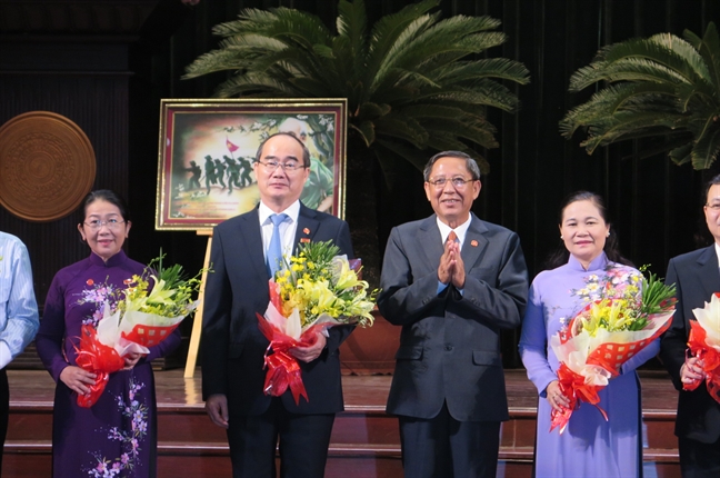 Cán bộ ngành kiểm tra phải có dũng khí đấu tranh, công tâm và khách quan Can bo nganh kiem tra phai co dung khi dau tranh, cong tam va khach quan
