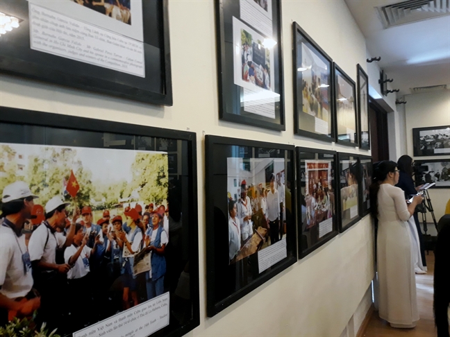 Triển lãm ảnh chủ đề 'Tình hữu nghị và đoàn kết Việt Nam-Cuba' Trien lam anh chu de 'Tinh huu nghi va doan ket Viet Nam-Cuba'