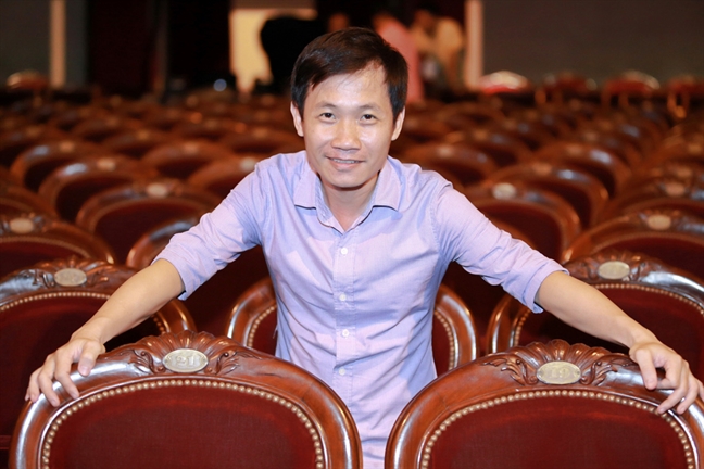 Nhà lý luận âm nhạc Nguyễn Quang Long: 'Âm nhạc truyền thống thiếu một thế hệ mới để nhận diện' Nha ly luan am nhac Nguyen Quang Long: 'Am nhac truyen thong thieu mot the he moi de nhan dien'