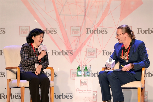Tổng giám đốc Vinamilk là người phụ nữ duy nhất được Forbes Việt Nam vinh danh với giải thưởng “Thành tựu trọn đời” Tong giam doc Vinamilk la nguoi phu nu duy nhat duoc Forbes Viet Nam vinh danh voi giai thuong “Thanh tuu tron doi”
