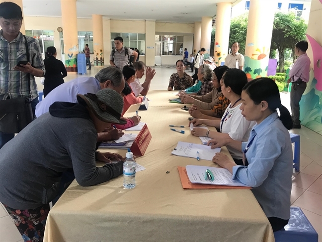 Cử tri quận 2 mong quyền lợi của người dân Thủ Thiêm được giải quyết nhanh chóng Cu tri quan 2 mong quyen loi cua nguoi dan Thu Thiem duoc giai quyet nhanh chong