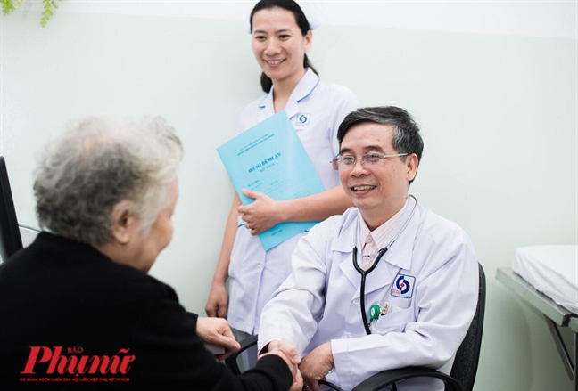 Uống rượu bia bao nhiêu sẽ mất khả năng tự chủ khi lái xe? Uong ruou bia bao nhieu se mat kha nang tu chu khi lai xe?
