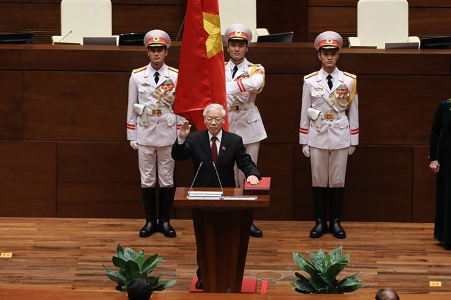 Tân Chủ tịch nước Nguyễn Phú Trọng chia sẻ sau khi nhận nhiệm vụ Tan Chu tich nuoc Nguyen Phu Trong chia se sau khi nhan nhiem vu