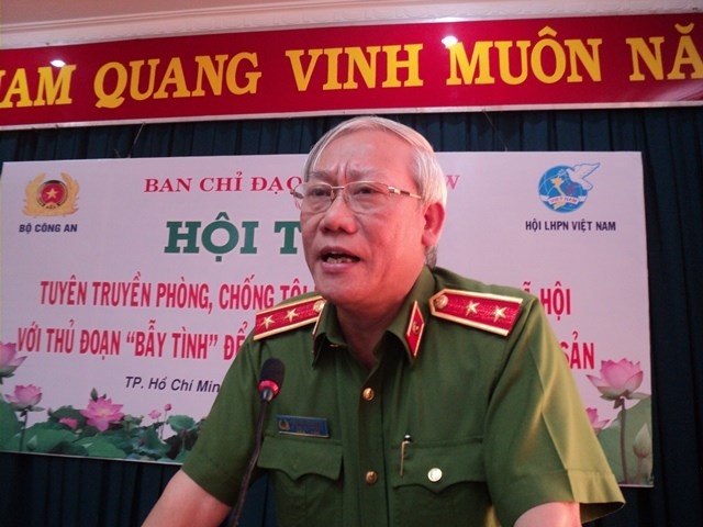 Nhiều tướng công an liên quan đến vi phạm ở Tổng cục Cảnh sát Nhieu tuong cong an lien quan den vi pham o Tong cuc Canh sat