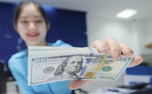 Dân khó biết điểm đổi ngoại tệ hợp pháp, hoặc biết nhưng bị 'làm khó' Dan kho biet diem doi ngoai te hop phap, hoac biet nhung bi 'lam kho'