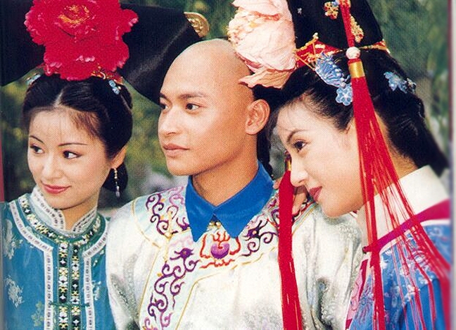 'Nhĩ Thái' Trần Chí Bằng: Gần 2 thập kỷ ngoi ngóp sau ‘Hoàn châu cách cách’ 'Nhi Thai' Tran Chi Bang: Gan 2 thap ky ngoi ngop sau ‘Hoan chau cach cach’