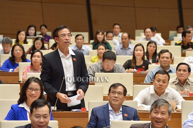 Vụ bị phạt 90 triệu vì đổi 100 USD: 'Cái gì chưa hợp lý phải sửa cho dân nhờ' Vu bi phat 90 trieu vi doi 100 USD: 'Cai gi chua hop ly phai sua cho dan nho'