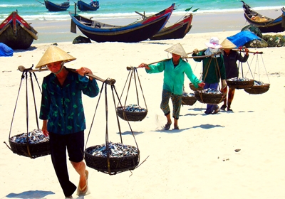 17 tuổi đi lấy chồng, tôi hối hận nhưng không biết làm sao 17 tuoi di lay chong, toi hoi han nhung khong biet lam sao