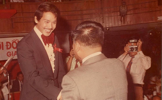 Diễn viên Trần Quang: 'Làm nghệ thuật, phải hy sinh nhiều lắm' Dien vien Tran Quang: 'Lam nghe thuat, phai hy sinh nhieu lam'