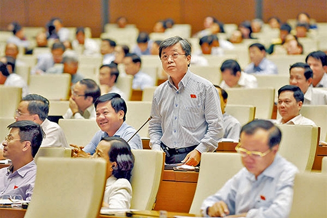 ĐBQH Trương Trọng Nghĩa: 'Năng lực, tính cách, tâm huyết và bản lĩnh của từng đại biểu làm nên 'tông' văn hóa nghị trường của họ...' DBQH Truong Trong Nghia: 'Nang luc, tinh cach, tam huyet va ban linh cua tung dai bieu lam nen 'tong' van hoa nghi truong cua ho...'