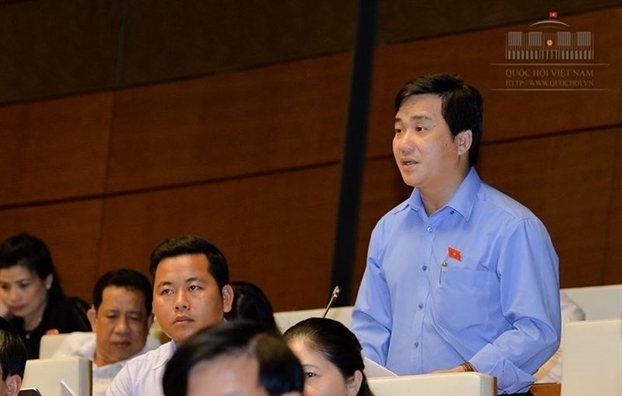 ĐBQH lo nhiều sinh viên không thể theo học trường 'đỉnh' sau tự chủ đại học DBQH lo nhieu sinh vien khong the theo hoc truong 'dinh' sau tu chu dai hoc