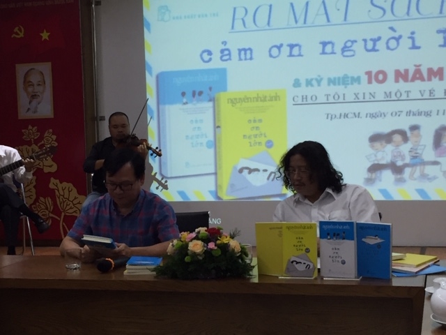 Nhà văn Nguyễn Nhật Ánh ra sách mới, phát hành cùng lúc ở nhiều nước Nha van Nguyen Nhat Anh ra sach moi, phat hanh cung luc o nhieu nuoc