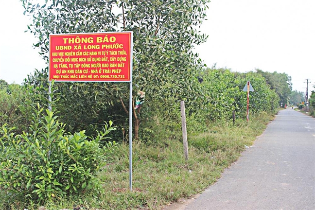 Quản lý thị trường bất động sản: Công ty 'ma', dự án 'ma' tràn lan, chính quyền ở đâu? Quan ly thi truong bat dong san: Cong ty 'ma', du an 'ma' tran lan, chinh quyen o dau?