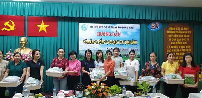 Xúc tiến mở rộng mô hình 'Rau sạch từ nhà đến chợ' Xuc tien mo rong mo hinh 'Rau sach tu nha den cho'