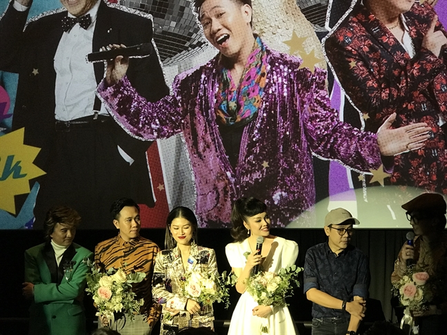 Đàm Vĩnh Hưng: ‘Tôi yêu rất nhiều nhưng tan cũng rất nhanh’ Dam Vinh Hung: ‘Toi yeu rat nhieu nhung tan cung rat nhanh’