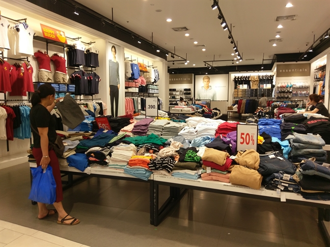 Bước vào mùa ‘săn sale’ Black Friday Buoc vao mua ‘san sale’ Black Friday