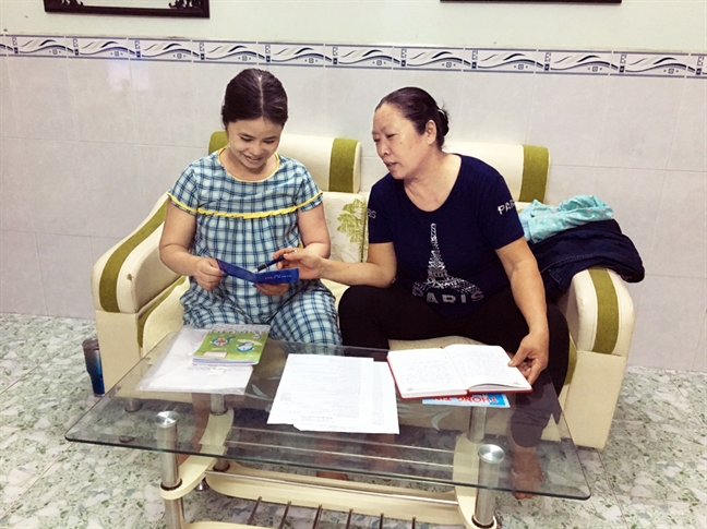 Những tấm gương bình dị quanh mình Nhung tam guong binh di quanh minh
