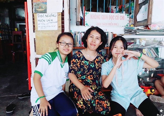 Những tấm gương bình dị quanh mình Nhung tam guong binh di quanh minh